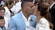 carlitos tevez se caso por civil y arranco la megafiesta que sigue hasta navidad
