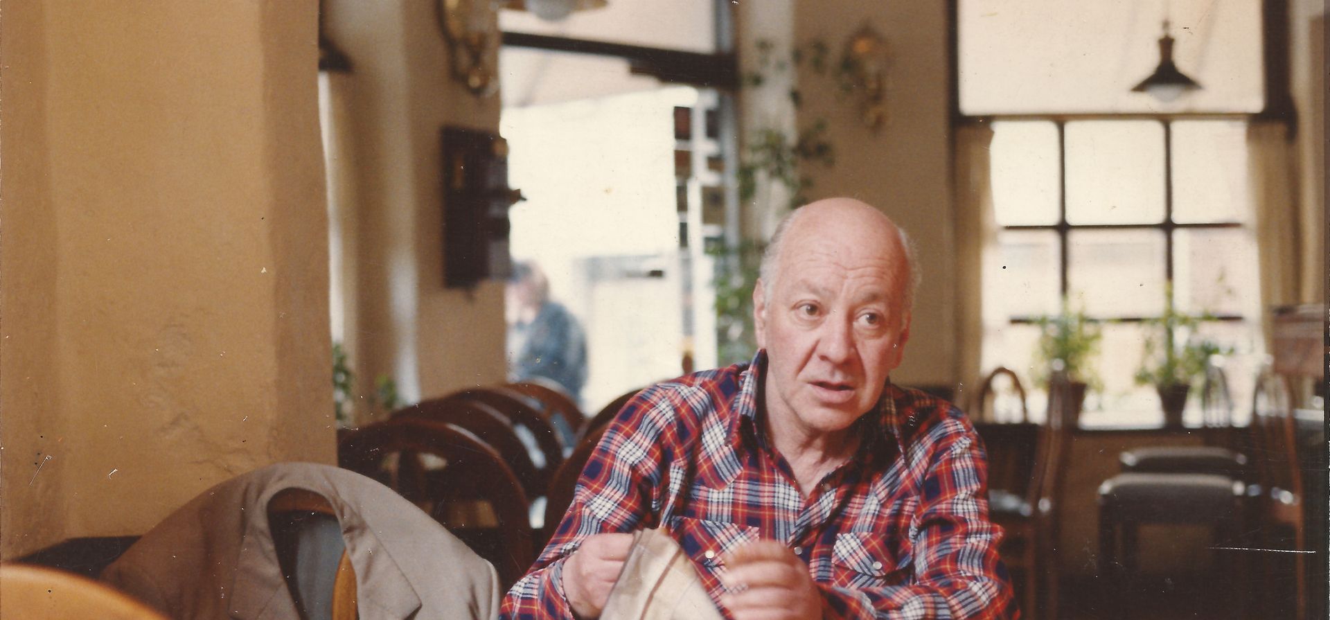 Dionisio: un homenaje al poeta Aldo Oliva