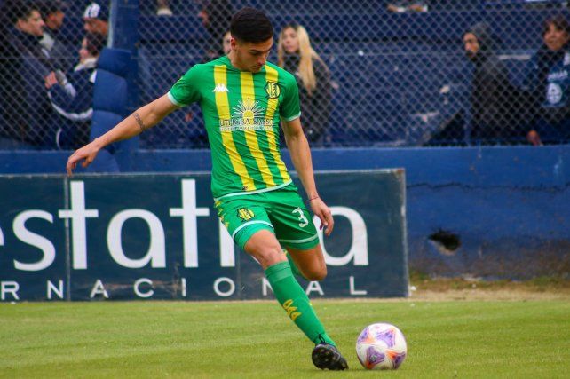 Santiago Laquidaín, el central zurdo al que le apunta Colón Santiago Laquidaín, el central zurdo al que le apunta Colón