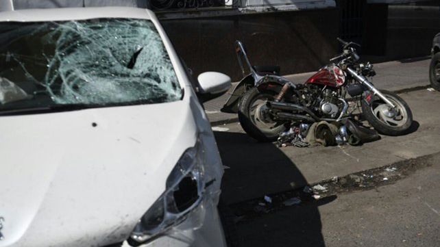 Imputaron por homicidio simple al exjugador de Colón que mató a una persona al evadir un control