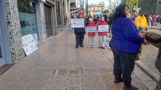 Profesionales que prestan servicios a usuarios con discapacidad harán un acampe en protesta por pagos atrasados&nbsp;