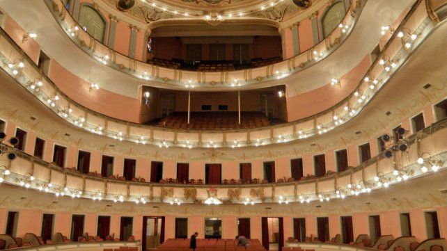 Teatro Municipal 3 de Febrero