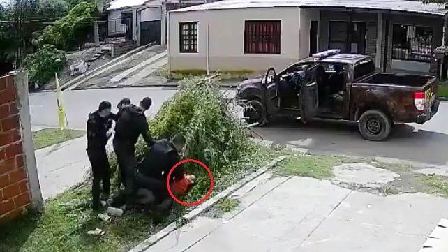 La División Asuntos Internos de la Policía investiga la agresión policial sufrida por un joven de Paraná que le provocó una lesión. Hay un video