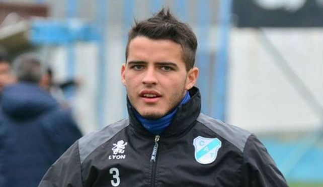 zárate. Ex Independiente.