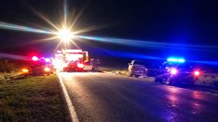 Horror en una ruta de Santa Fe: tres jóvenes murieron atropellados mientras cambiaban una rueda