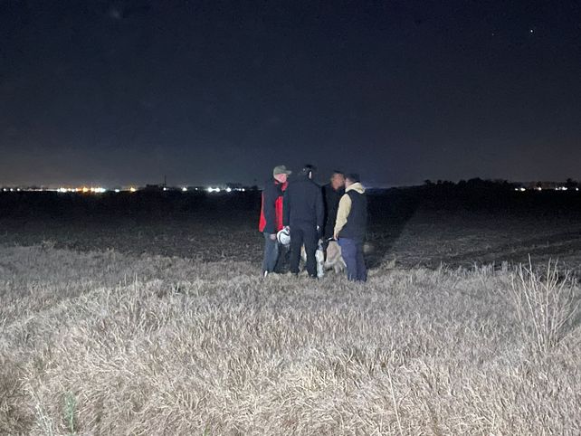 En un descampado. Las investigaciones llevaron al lugar donde se encontró el cuerpo del gendarme.