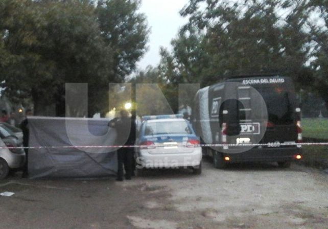 Asesinaron a una mujer a metros de la cárcel de Las Flores