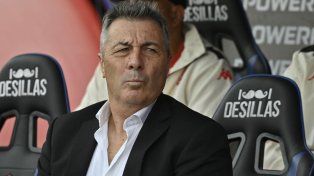 Kudelka observará a Newells ante Estudiantes desde el palco y el domingo dirigirá el clásico.