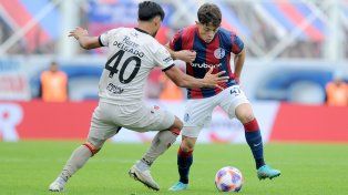 Colón le jugó de igual a igual al escolta San Lorenzo en el 0-0 en el Nuevo Gasómetro