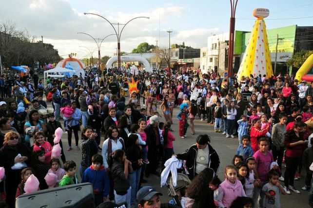 Peñaloza se viste de fiesta para festejar el Día del Ambiente