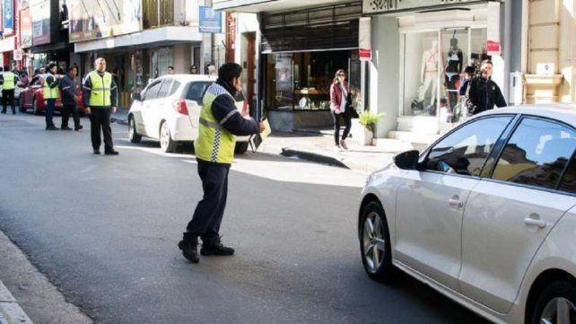 Uber en Paraná: hacen controles para retener los vehículos