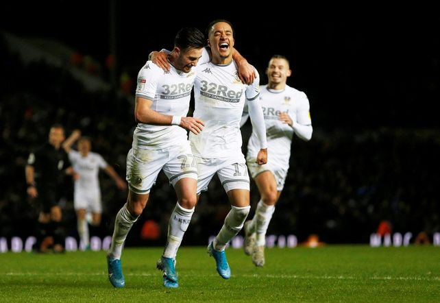 El Leeds de Bielsa goleó y saltó a la punta de la Championship League