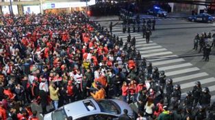 Murió un hincha en la previa del primer Superclásico copero