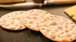 Prohibieron una marca de galletas de agua libres de gluten