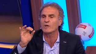 Ruggeri, furioso con la Aduana por una donación de Messi