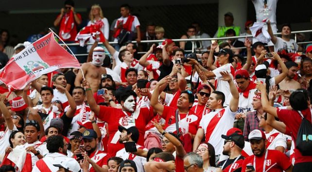 Ecos de Rusia 2018: Estallido en Perú por el premio a la mejor hinchada