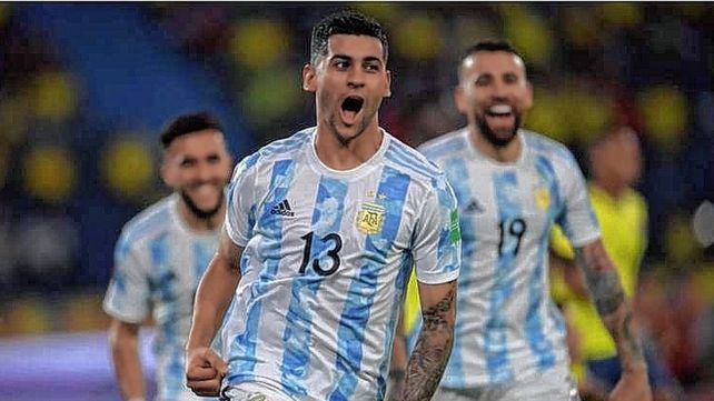 Barcelona va a la carga para tener a Cuti Romero