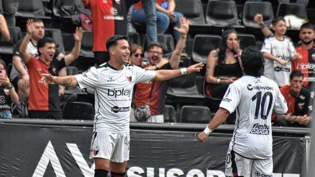 Con dos goles de Ignacio Lago