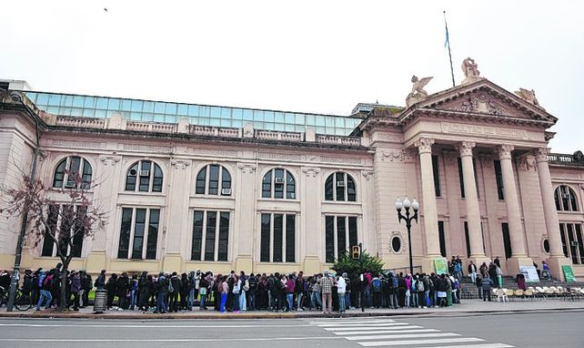 desconfianza. Docentes no creen que reciban una oferta salarial mejor.