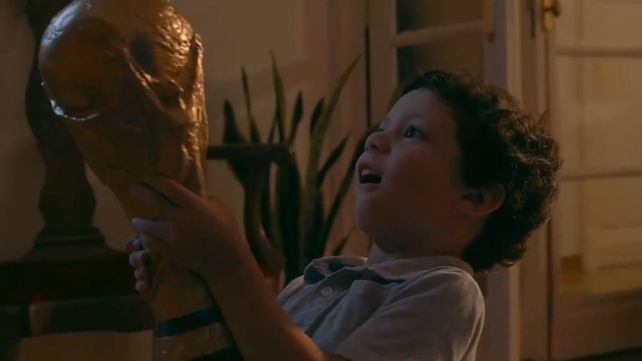 La AFA realizó un emotivo video sobre la Navidad y el mundial de fútbol que ganó la Argentina en Qatar.&nbsp;