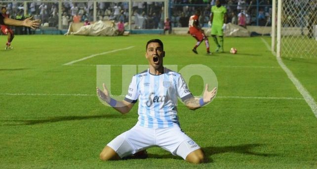 El goleador Fernando Zampedri volverá a ser titular en Atlético Tucumán.