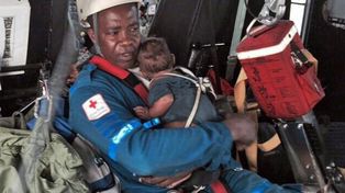 Una mujer y su bebé sobreviven cinco días en la selva