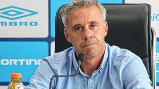 Lucas Pusineri fue presentado como DT de Atlético Tucumán