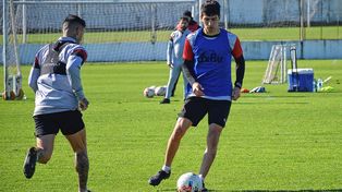 Justo Giani ingresará en el 11 inicial de Patronato que enfrentará a Banfield.