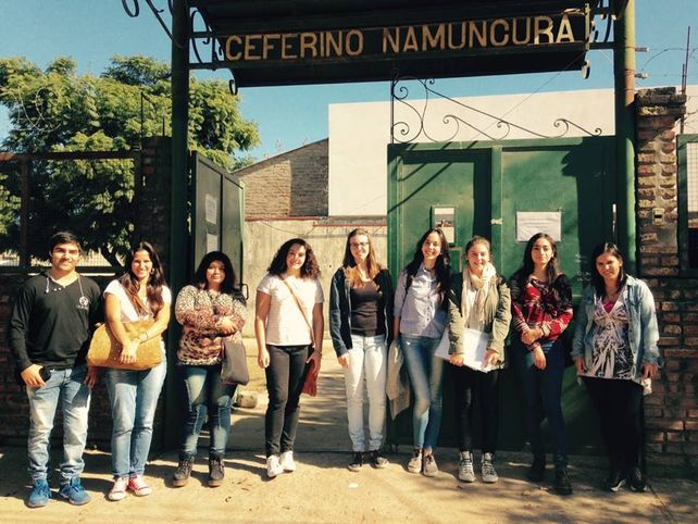 Objetivo. La iniciativa busca brindar acompañamiento aúlico a alumnos de las escuelas secundarias Nº 2025 Ceferino Namuncurá y Nº 481 Esteban Echeverría de Santa Fe.