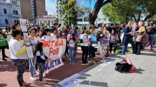 El mensaje de la Justicia hacia la sociedad es tristísimo. Perdieron el rumbo, expresó Ana Brugo, la madre de Julieta Riera.&nbsp;