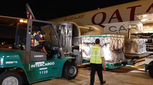Llegaron al país las primeras 580 mil dosis de la vacuna Covishield desde la India