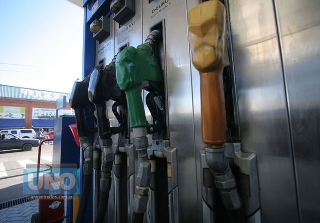 Aumentan 6% los combustibles el miércoles
