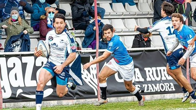 El santafesino Estanislao Bay fue el autor de un try para el VRAC español que logró la Copa Ibérica.