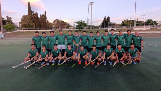 El equipo masculino de la FEH que competirá en el Campeonato Argentino de Selecciones Sub 19.