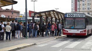 La UTA amenaza con un paro de colectivos en Amba que no afecta a Rosario