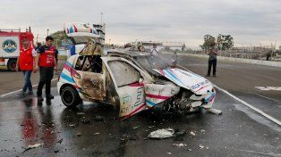 Así quedó el auto del piloto Crucci, cordobés de Las Varillas, tras el incidente. &nbsp;