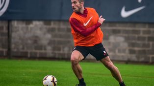 Belluschi prepara su vuelta para el partido ante Colón