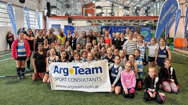 Dos Leonas compartieron sus conocimientos con una clínica en Santa Fe.