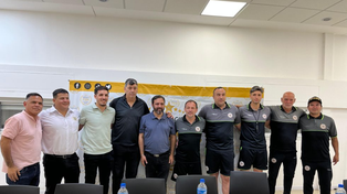 El cuerpo técnico de PSM Fútbol que está jugando el Regional Amateur.