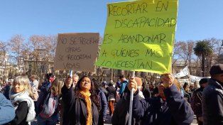 Nuevo recorte al sector de discapacidad: Es una vergüenza el destrato y la falta de empatía del gobierno nacional