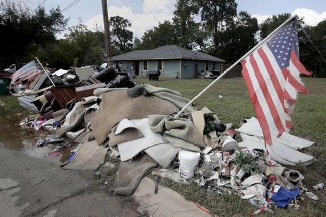 restos. Uno de los barrios castigados de la ciudad de Houston.
