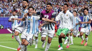Radio La Red Paraná y UNO transmiten la final del Mundial con un gran despliegue