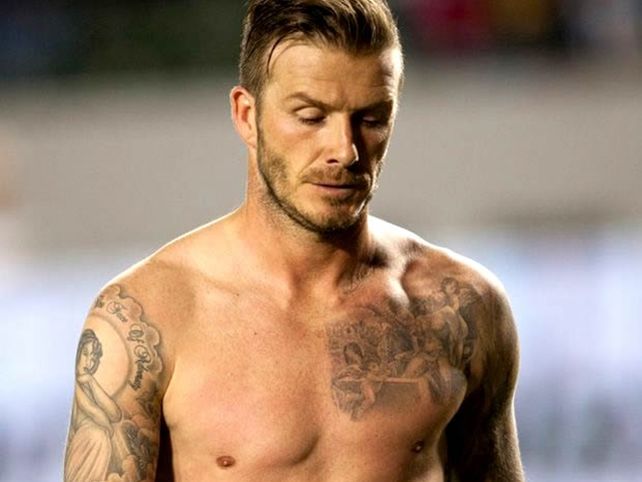 Mostró su nuevo tatuaje