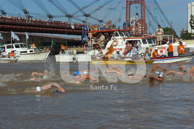 Una nueva edición de la maratón Santa Fe-Coronda, La más linda de todas, se puso en marcha