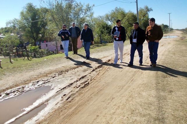 Por la crecida del Paraná, en Rincón asisten a familias en riesgo hídrico