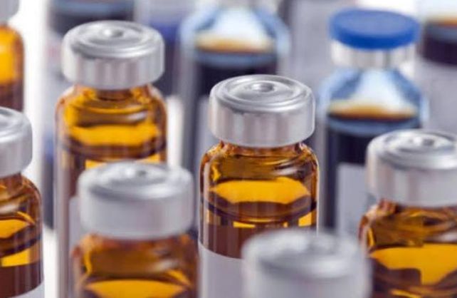 Denuncian a un alemán y cuatro argentinos por promover el consumo de dióxido de cloro