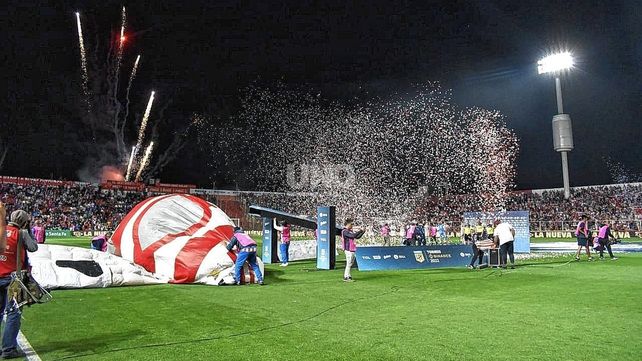 Un nuevo gran recibimiento de Unión da que hablar en el país