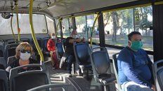 La Academia Francesa de Médicos recomendó a las personas evitar hablar o hacer llamadas telefónicas en el transporte público. La Academia Francesa de Médicos recomendó a las personas evitar hablar o hacer llamadas telefónicas en el transporte público.