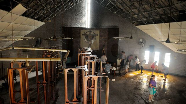Incendiaron y provocaron destrozos de manera intencional, en la parroquia Nuestra Señora de Pompeya
