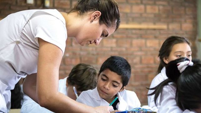 Educación planifica duplicar los cargos docentes en la provincia